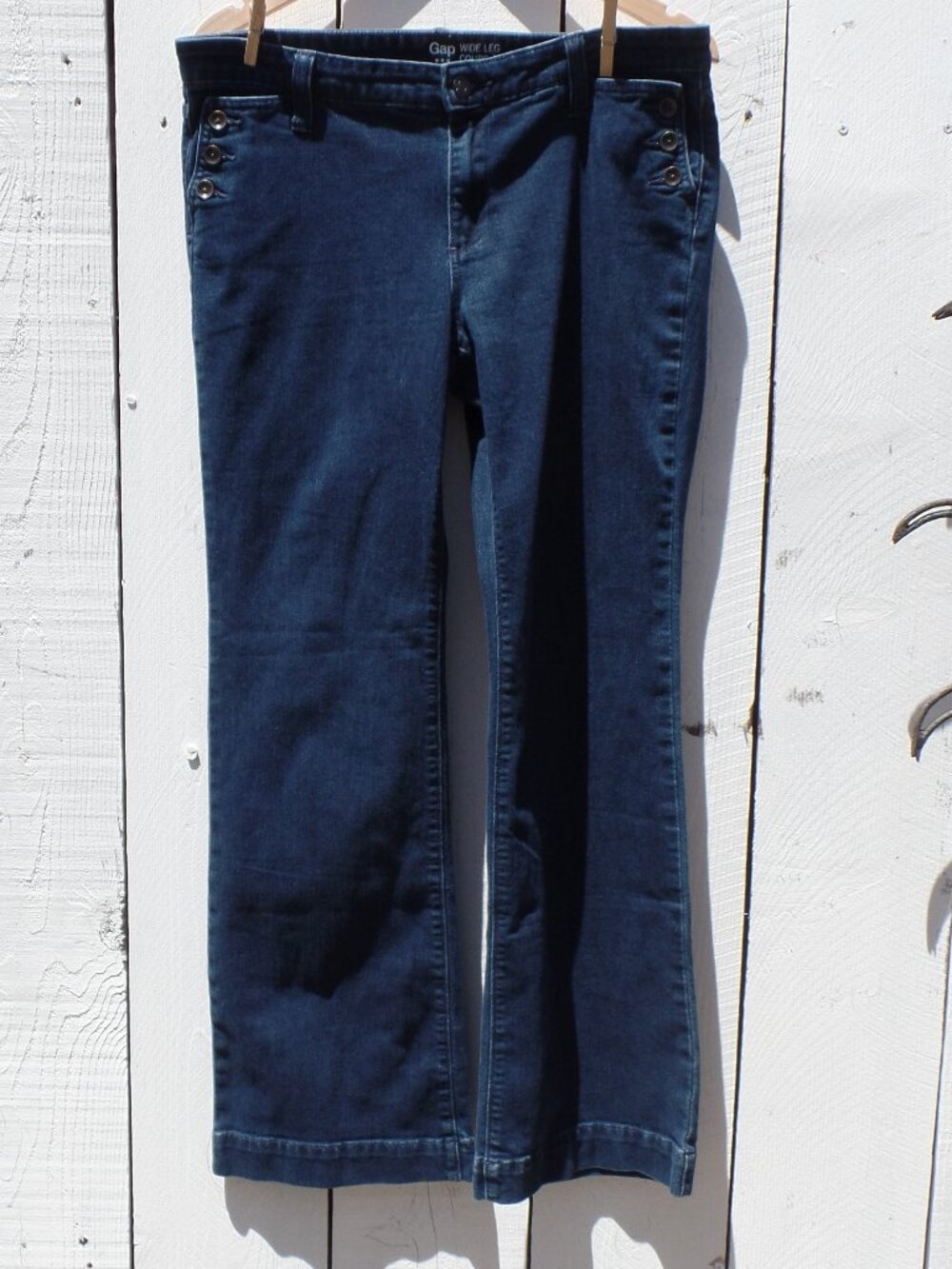 Gap Jeans Wide Leg Flair Button Pocket Detail Dark Wash SIZE 12 - Picture 2 of 10